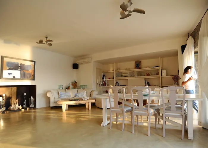 Aigis Kea Hotel Vourkárion