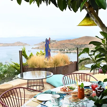 Aigis Kea Hotel 4*