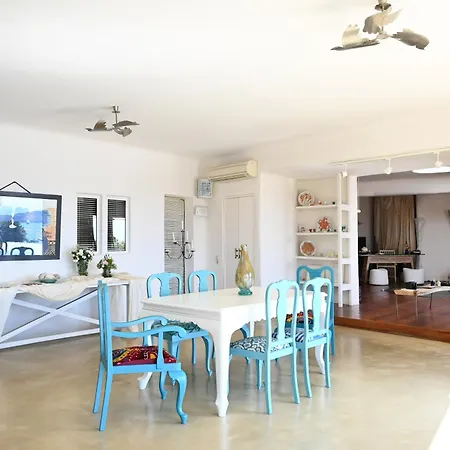Aigis Kea 4* Vourkárion