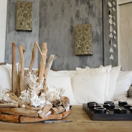 Aigis Kea 4* Vourkárion