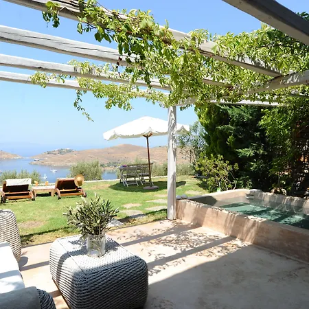 Hotel Aigis Kea 4*