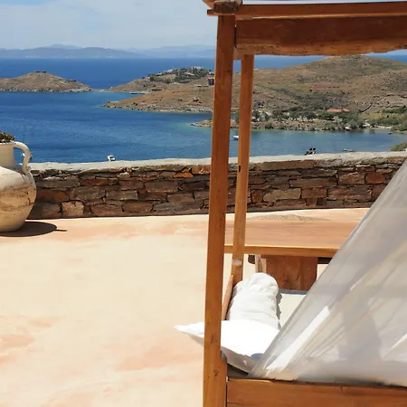 Aigis Kea 4* Vourkárion