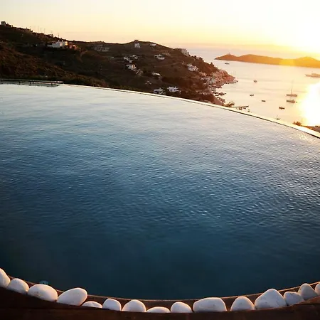 Hotel Aigis Kea Vourkari