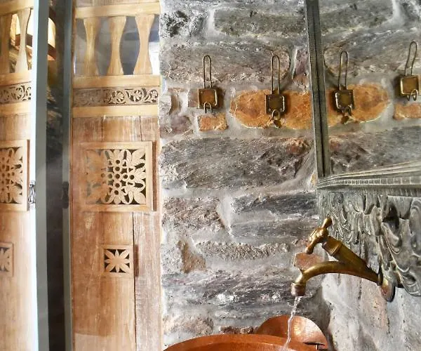 فندق Aigis Kea 4*