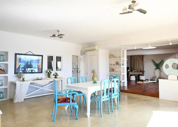 Aigis Kea 4* Vourkárion