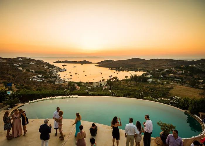 ホテル Aigis Kea 4*