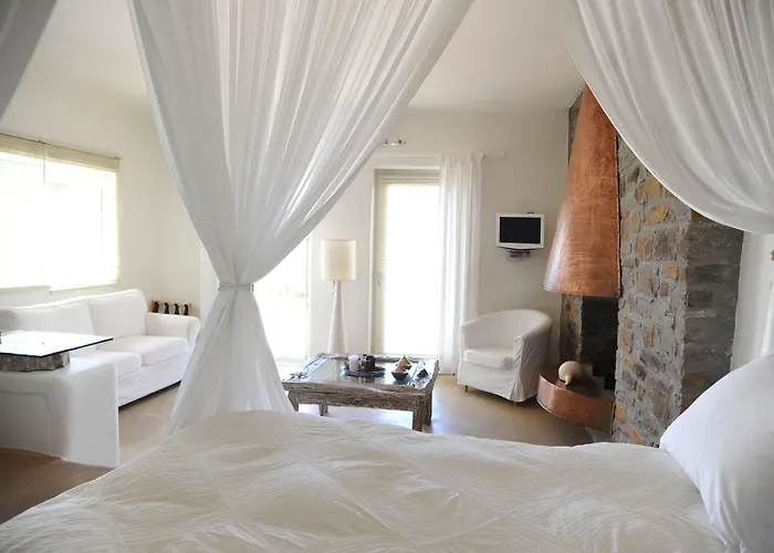 Aigis Kea Hotel Vourkárion