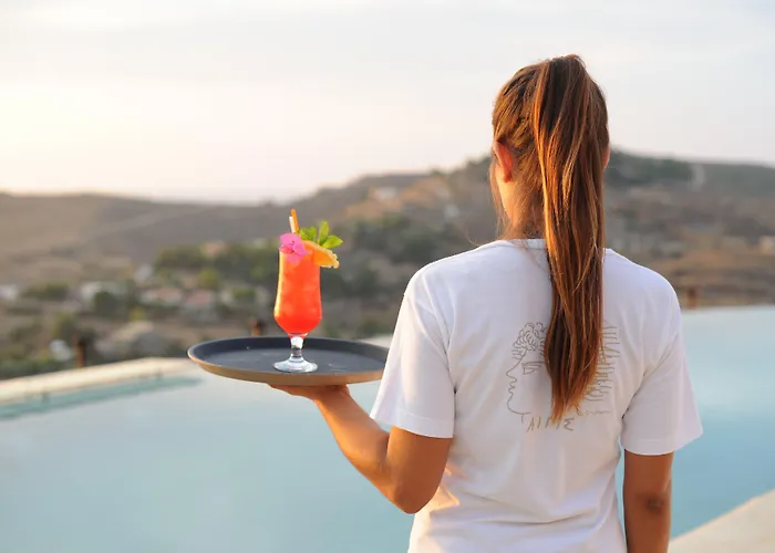 Aigis Kea ホテル 4*