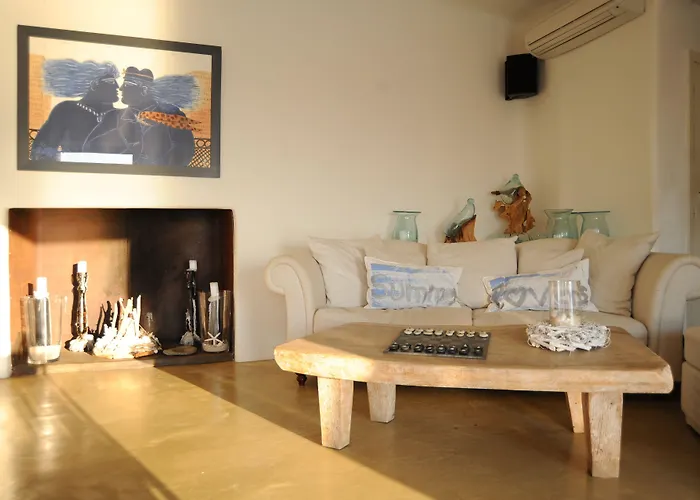 Aigis Kea 4* Vourkárion