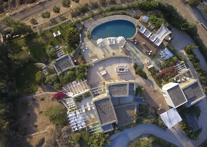 فندق Aigis Kea Vourkárion