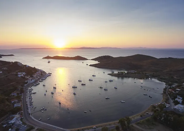 ホテル Aigis Kea Vourkárion